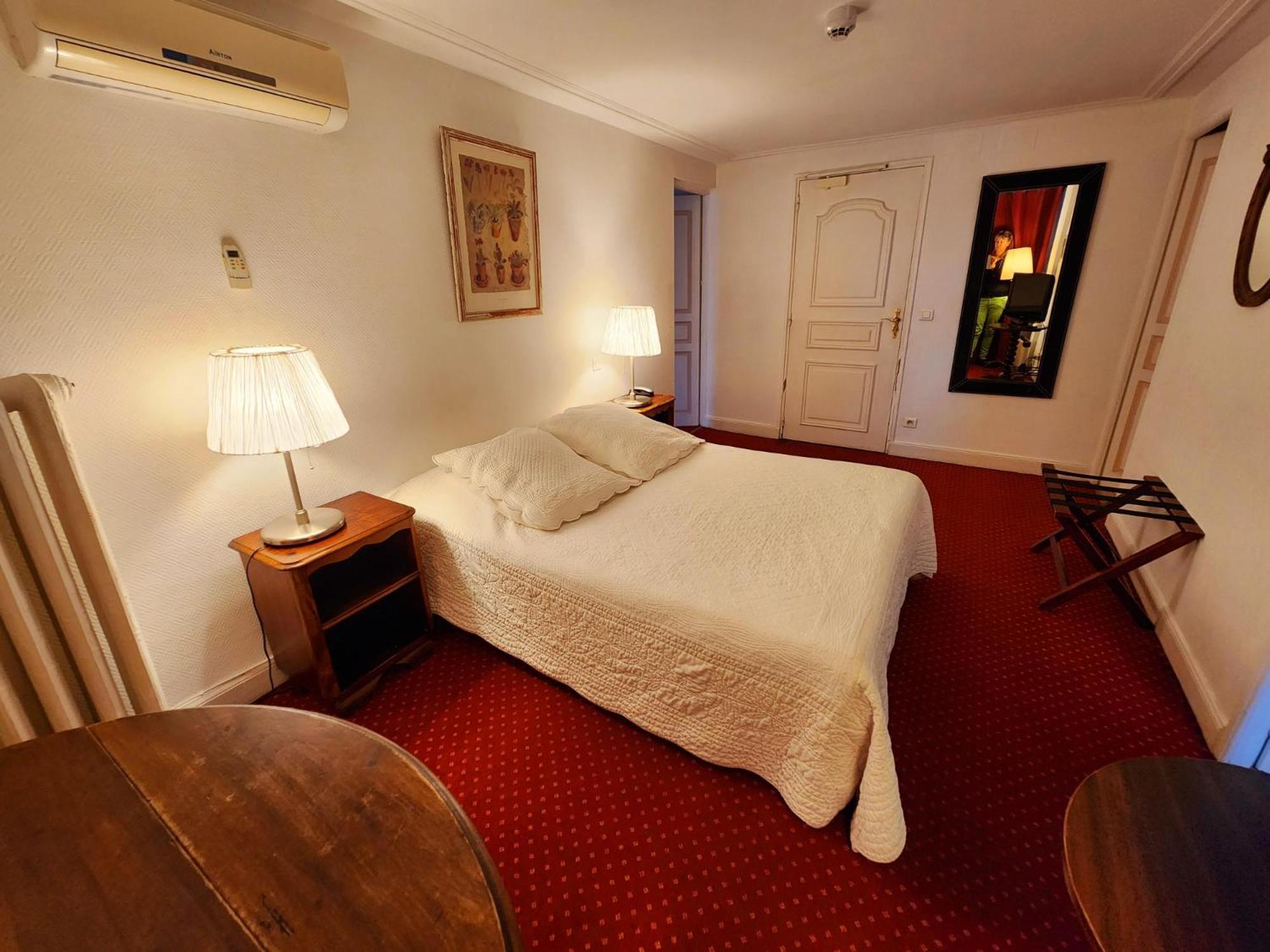 Hotel De L'Europe Basel Mulhouse Airport Сен-Луи Екстериор снимка